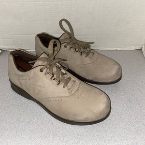 SAS TRIPAD Comfort Shoe Suede Sz 7.5 Women’s
